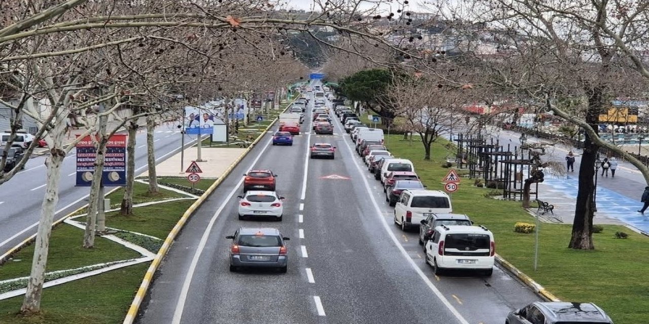 Taşıtların kat ettiği yol yüzde 4,9 arttı. En fazla yol kat eden taşıt hangisi?