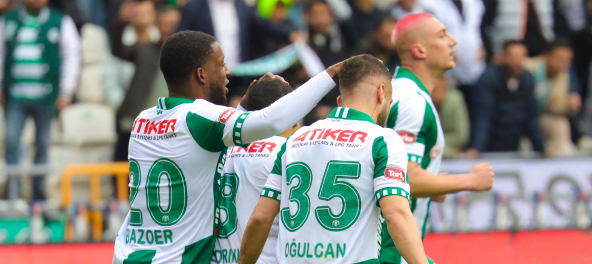 Konyaspor evinde yenilgiyi unuttu! Konya ‘kale’ oldu