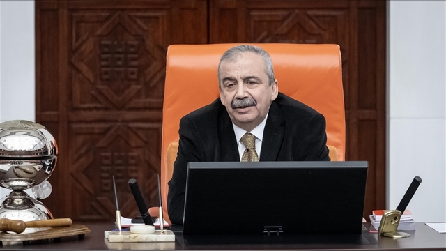Sırrı Süreyya Önder'in durumu nasıl? Ne oldu? Ameliyatı nasıl geçti?