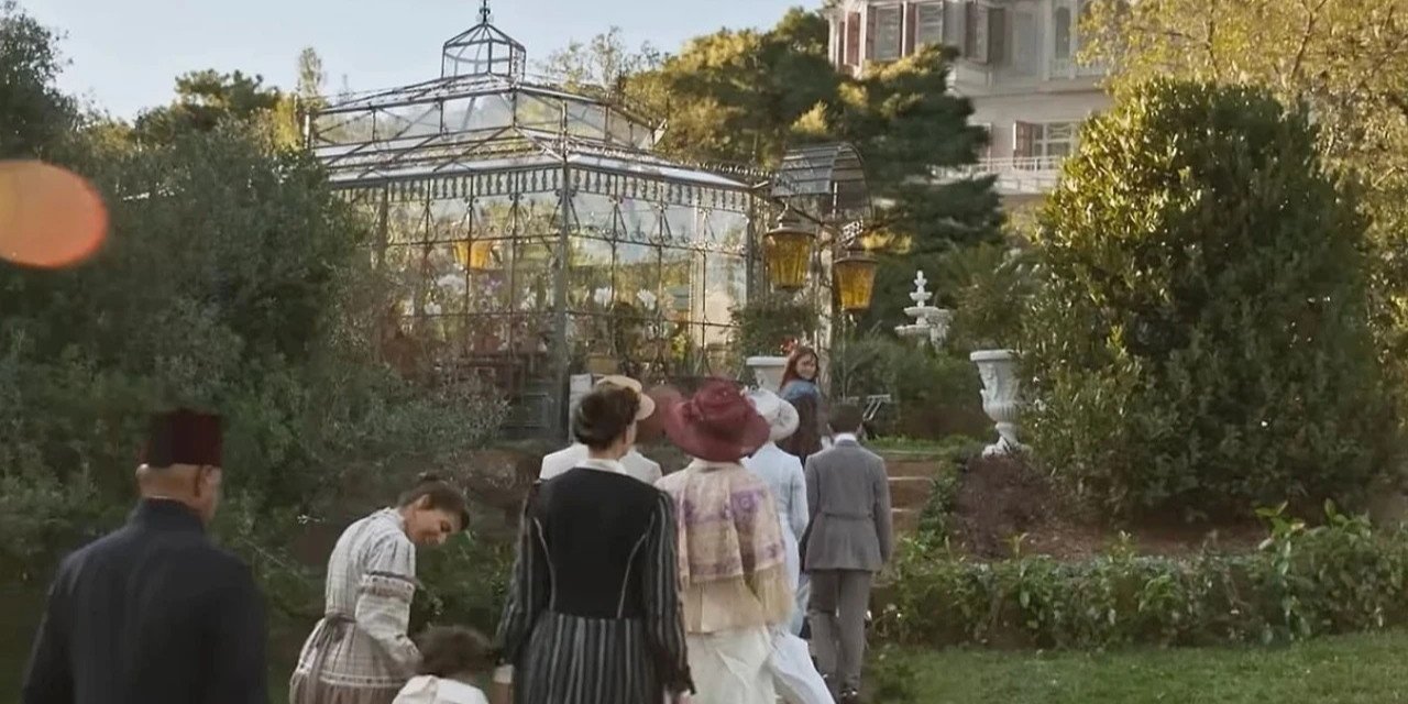 Dizi filmdeki gerçek oldu Büyükada’daki Şakir Paşa Konağı'nda yangın çıktı