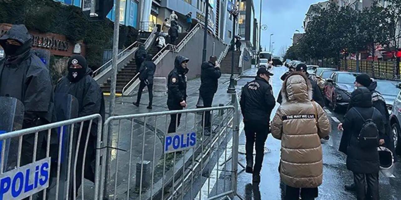 Beşiktaş Belediyesi'ne sabah operasyonu: 12 kişi gözaltında