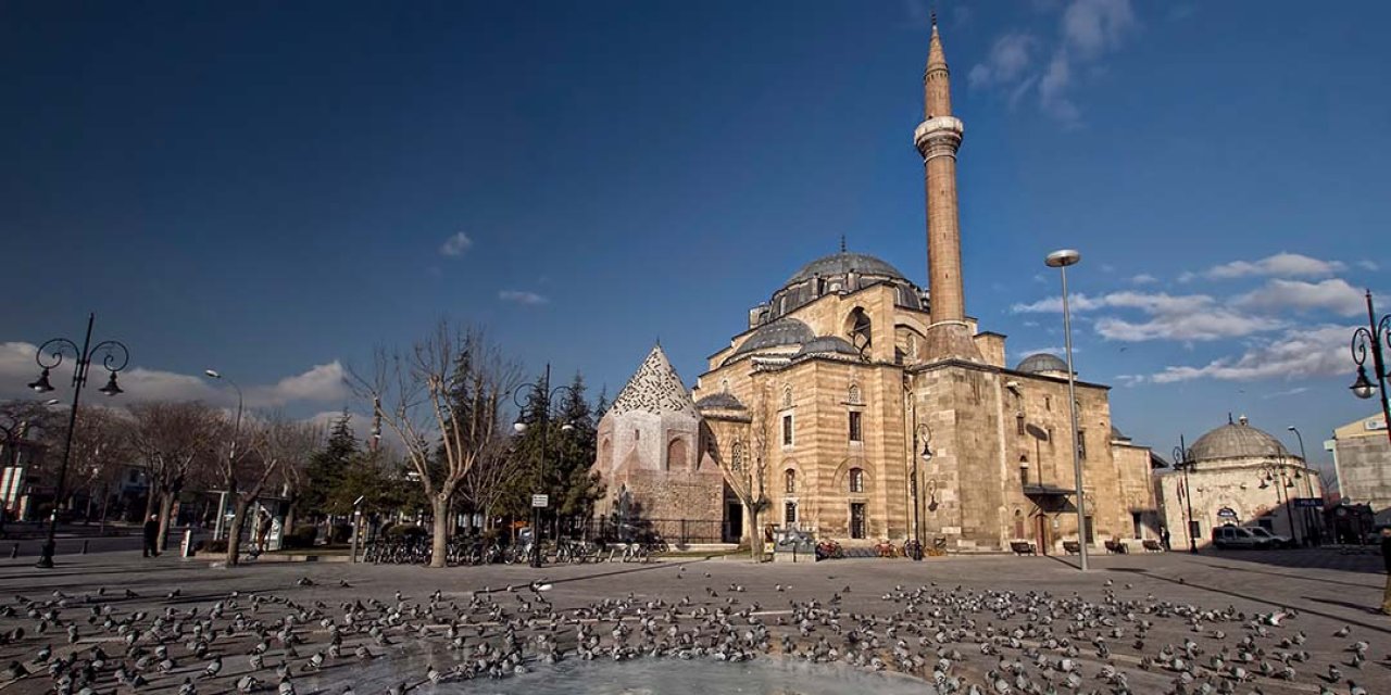 Konya'nın tarihi mekanı depreme dayanıklı hale geliyor. Restorasyon sürüyor