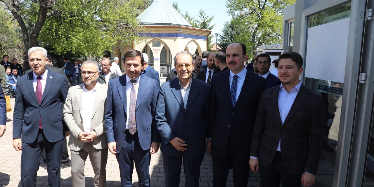 Konya'da gelenek sürüyor. Karatay'da buluşma gerçekleşti