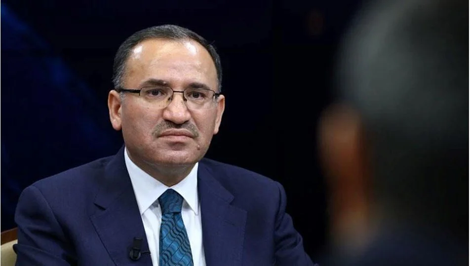 TBMM Başkanvekili Bekir Bozdağ, Sırrı Süreyya Önder’i ziyaret etti