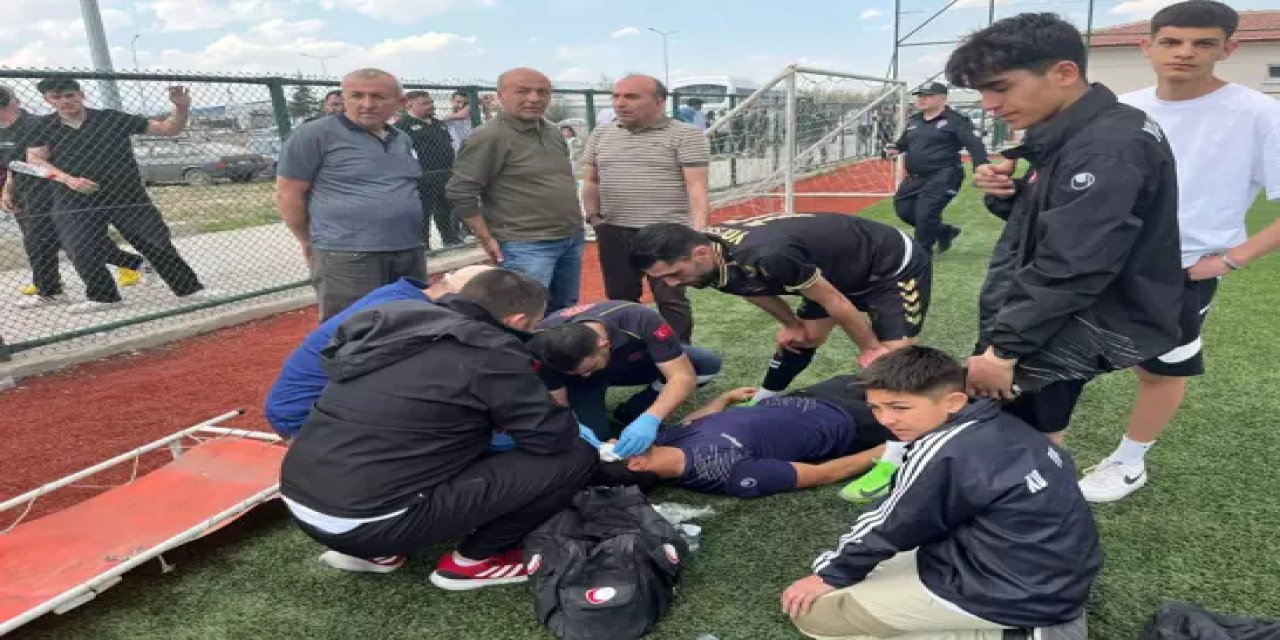 Konya'da amatör lig maçında saha karıştı. Yaralılar var