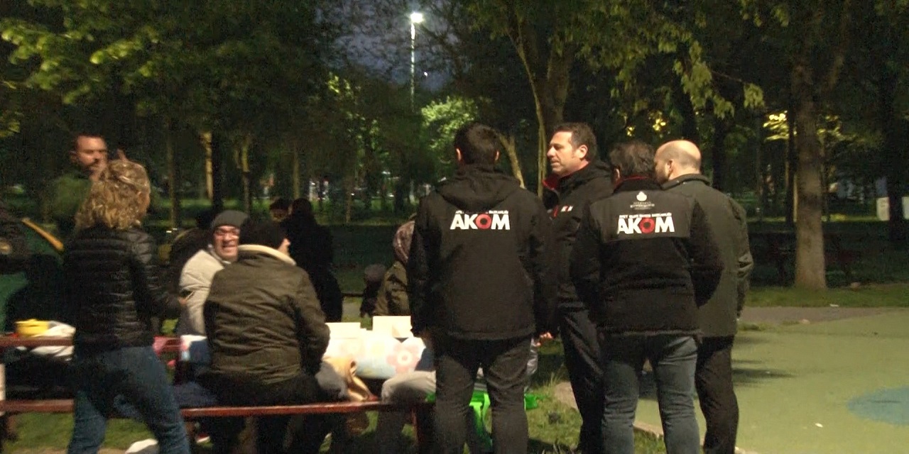 Bakan Kurum açıkladı: İstanbul'da 12 bina tedbiren boşaltıldı