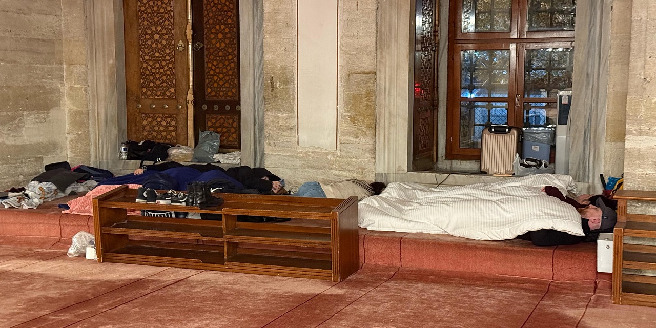 İstanbul güne depremle uyandı
