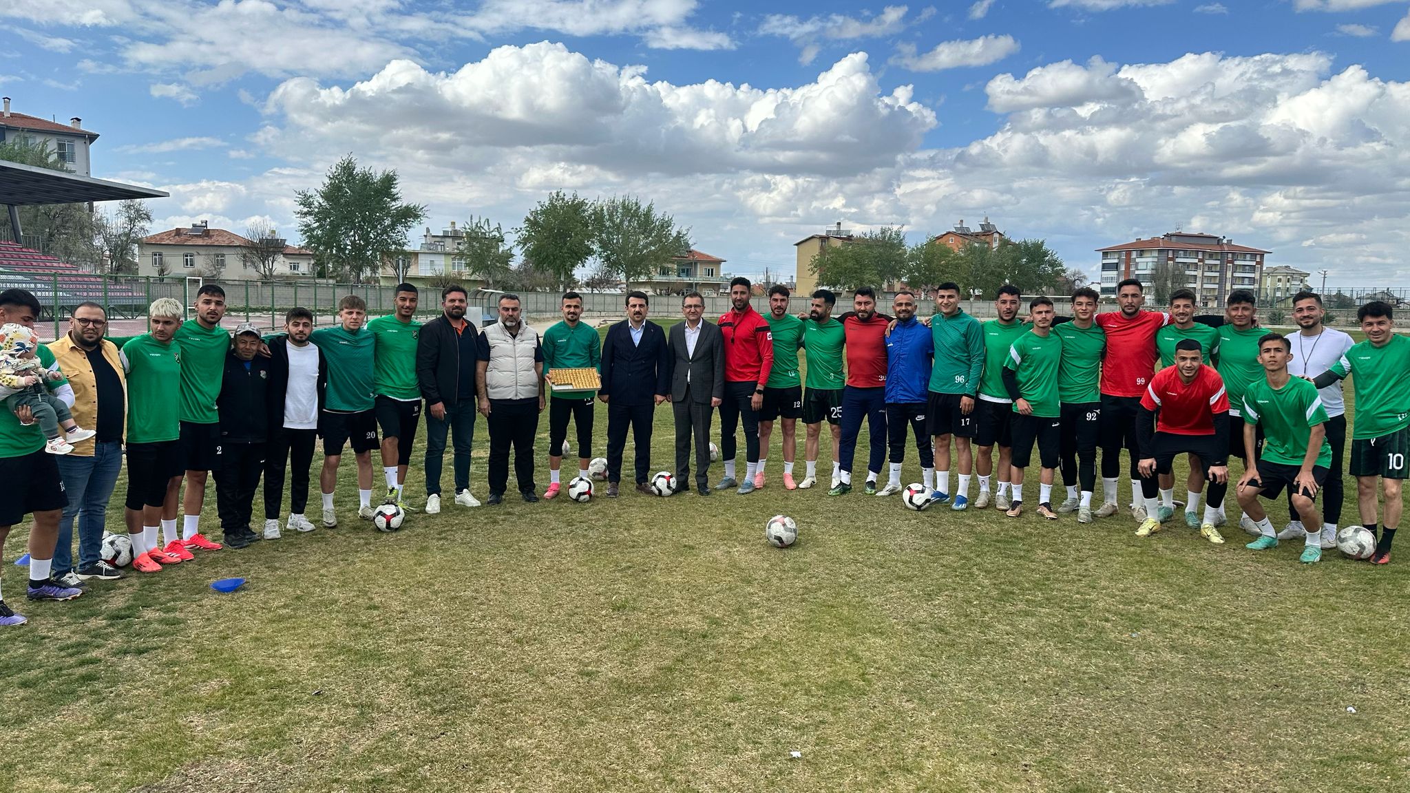 Karapınar Belediyespor’a Play-Off öncesi moral ziyareti