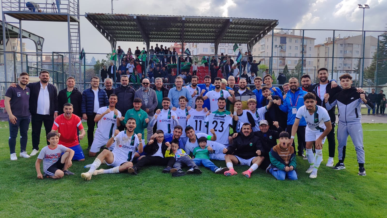 Karapınar Belediyespor Play-Off’ta gümbür gümbür