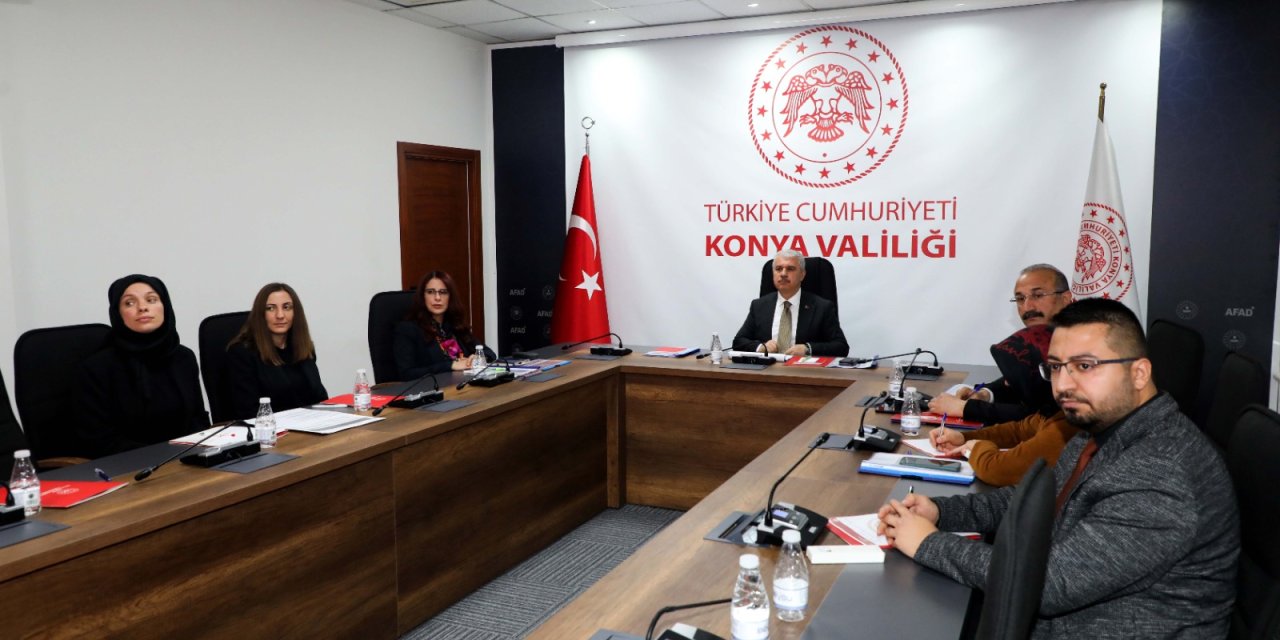 Konya'nın zirvesi 2025 Aile Yılı İstişare Toplantısı'nda bir araya geldi