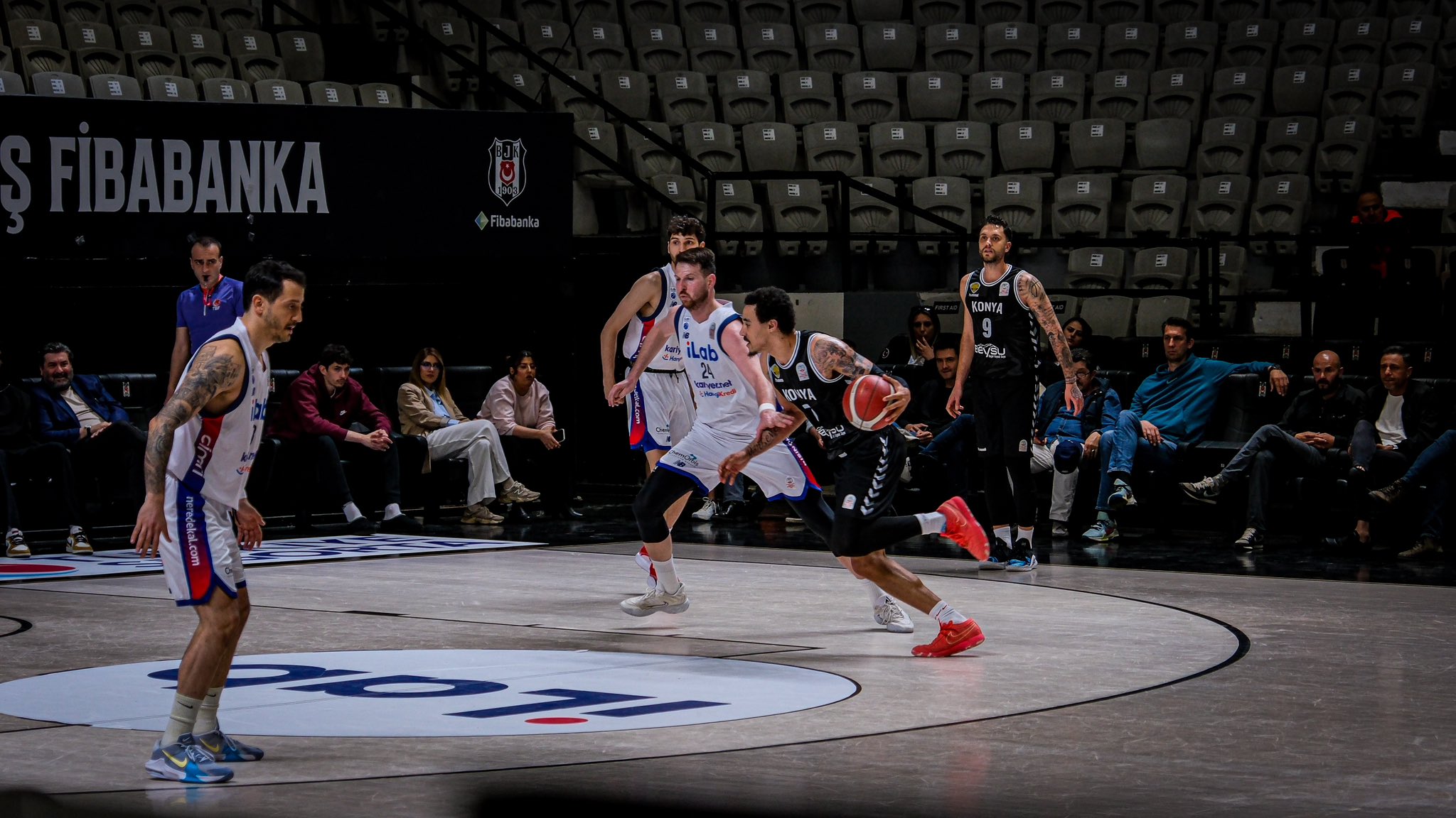 Konya Büyükşehir rövanş öncesi önde. Play-Off’a galibiyetli başlangıç