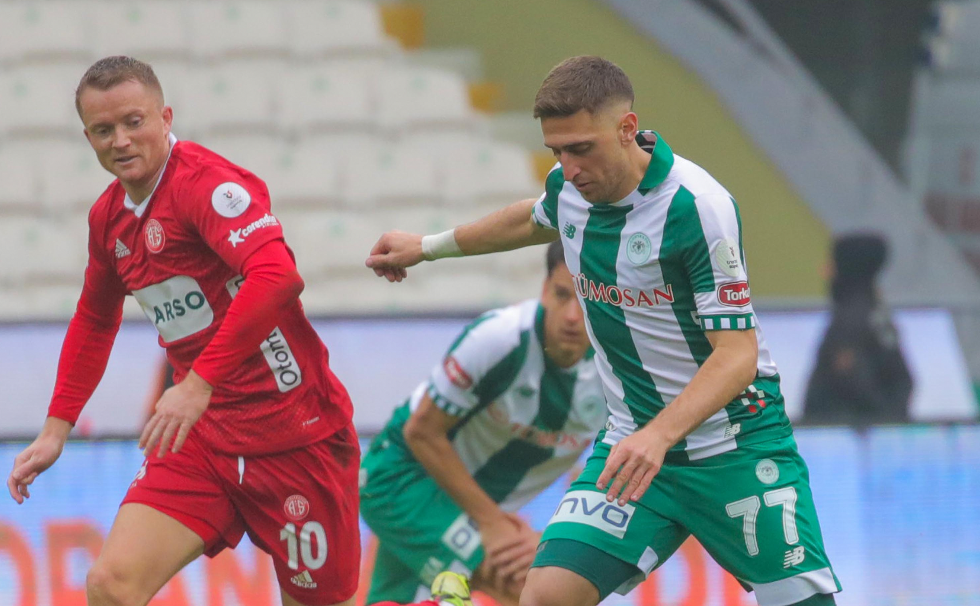 Antalya’da zorlu randevu. Konyaspor, sıralama için sahada