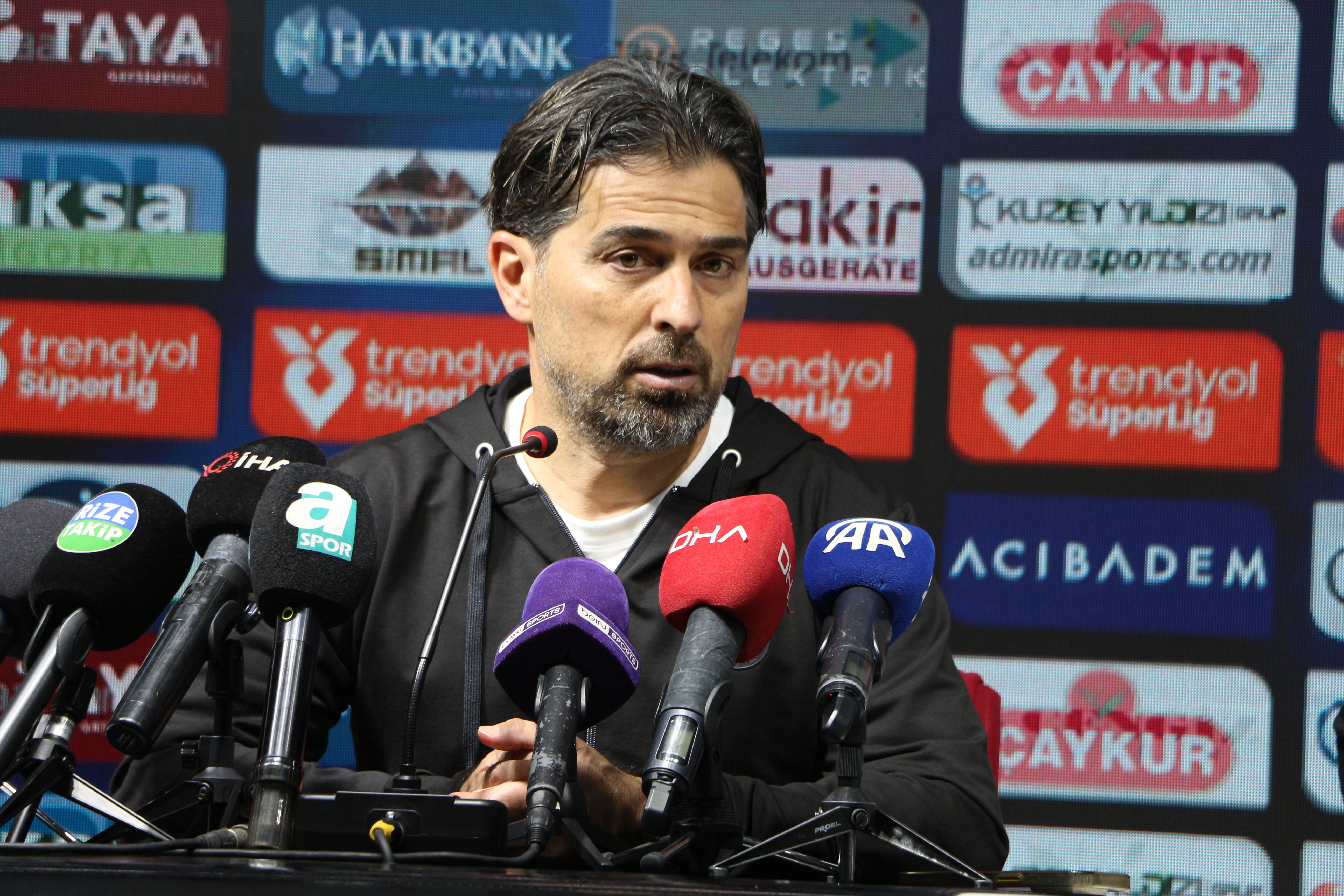Konyaspor maçı öncesi İlhan Palut'tan dikkat çeken sözler. 'Gereken puanları alacağız'
