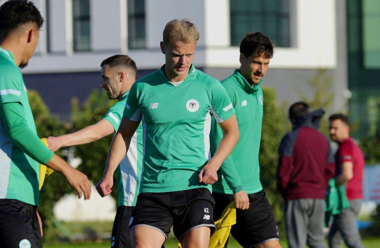 Konyaspor'da Rizespor mesaisi. Mutlak galibiyet hedefliyor
