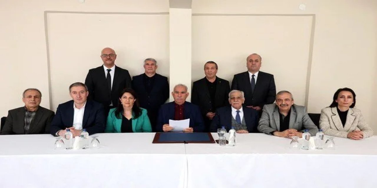 Terör örgütü PKK kongrenin toplandığını duyurdu