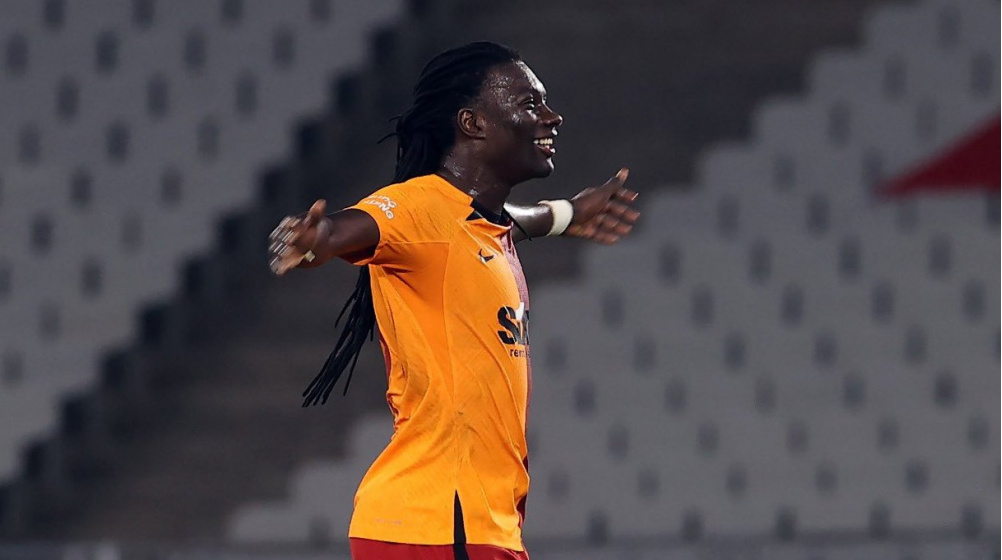 ÖZEL: Bafetimbi Gomis, Osimhen'in Galatasaray'daki performansına övgüler yağdırdı