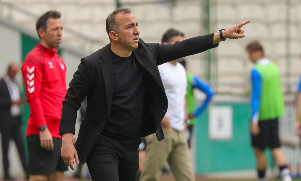 Konyaspor'da Recep Uçar’dan ‘tarihi’ başarı: 17 yıl sonra gelen ilk
