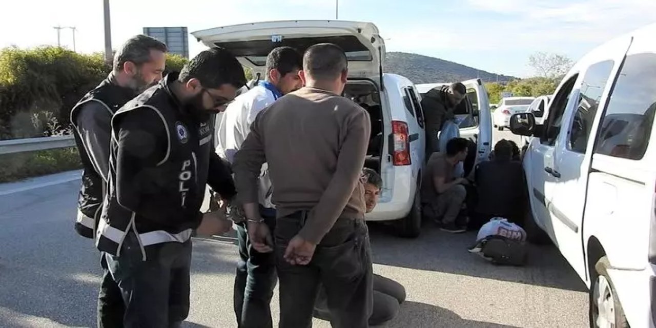 Konya'da göçmen kaçakçılığına geçit verilmedi! 8 aracı tutuklandı