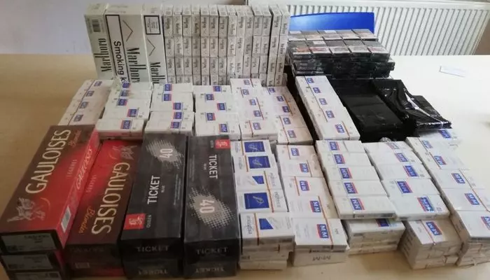 Jandarma Konya'da ele geçirdi. Karton karton, maddi değeri yüksek