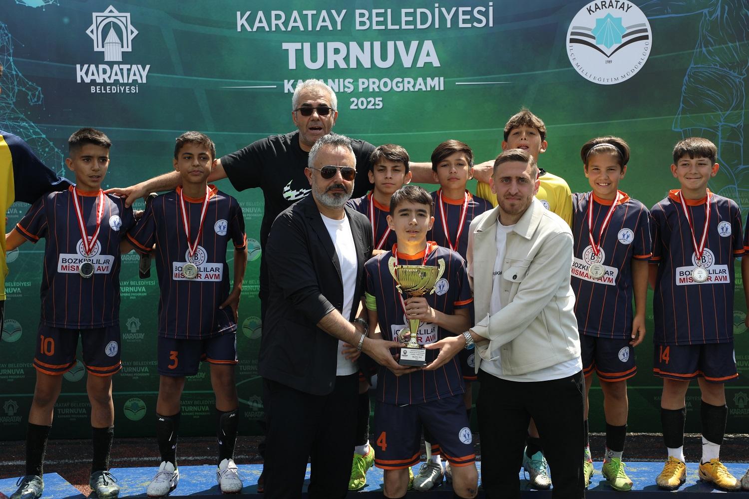 Konyasporlu yıldızlar, Karataylı sporcular ile buluştu