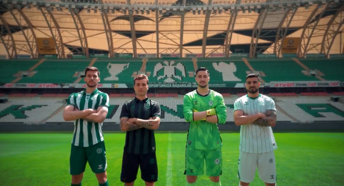 Konyaspor'un yeni sezon formaları belli oldu! İşte formaların fiyatı