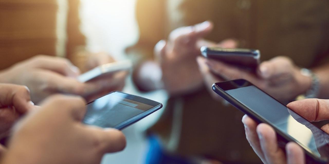 Turkcell ve Türk Telekom'dan sonra TÜRKSAT'ta mobile geçiyor. Yeni GSM yolda