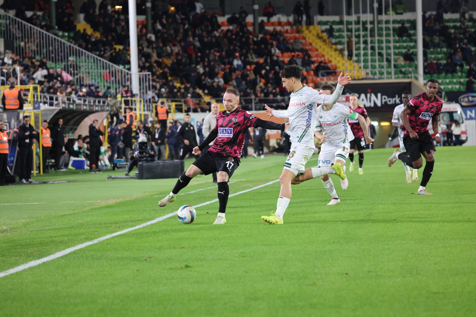 Kendi kaderini kendi belirleyecek. Alanyaspor umudunu Konya'ya taşıdı