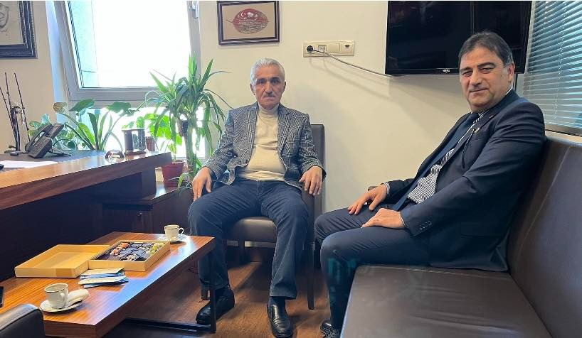 Ünal Karaman sahalara mı dönüyor. Üyelik kaydı yapıldı