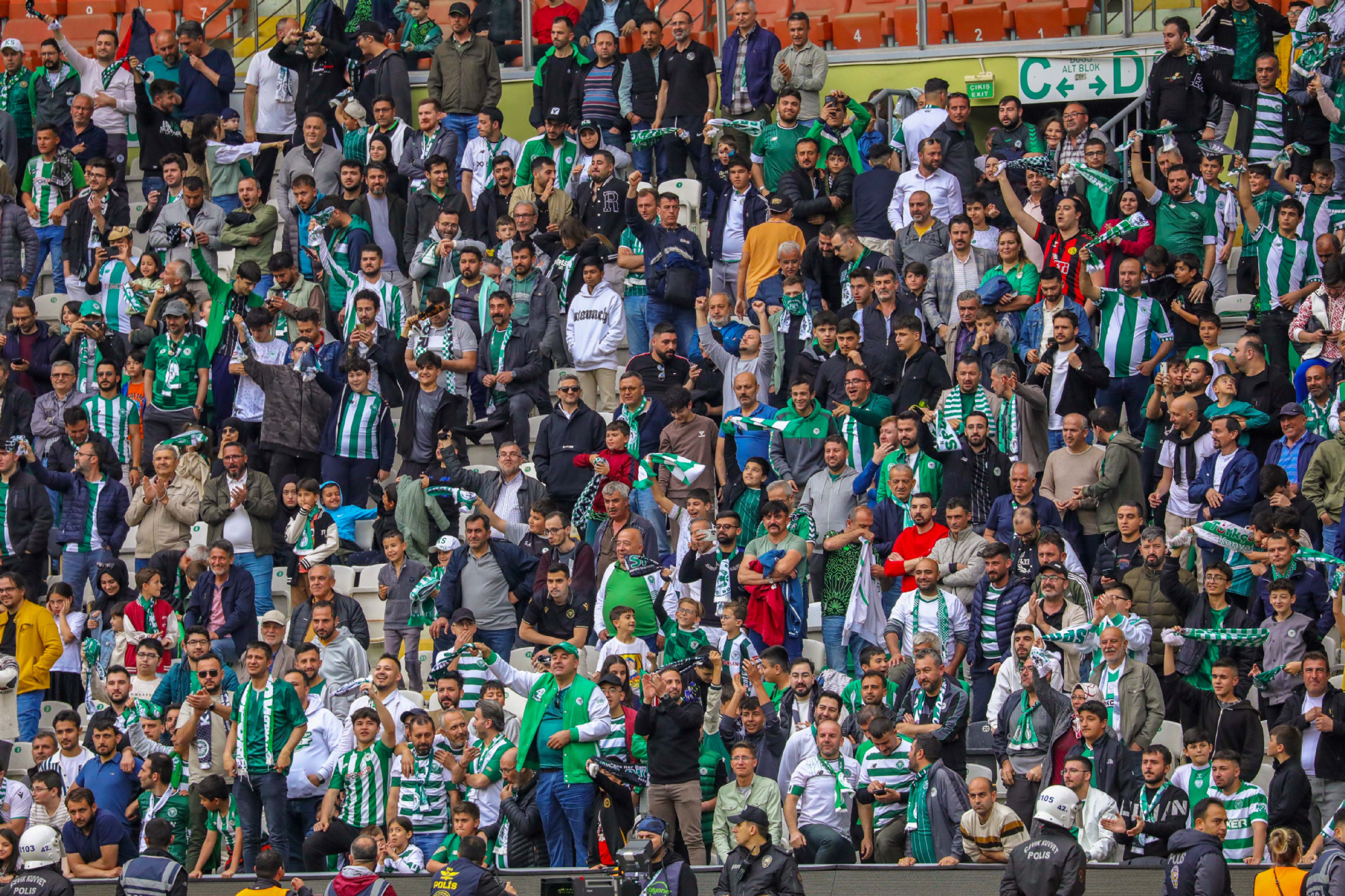 Konyaspor taraftar sayısında ilk 7'de. Sezona damga vurdu