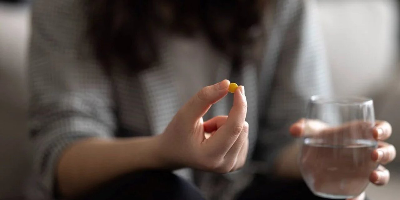 Enerji İçeceklerine ve takviye ilaç satışına ayar geliyor