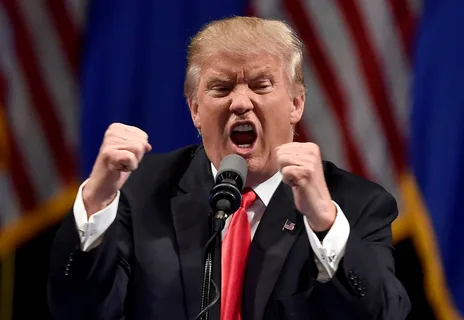 Trump'tan zehir zemberek açıklama: Muhafızlara tükürseler vururuz