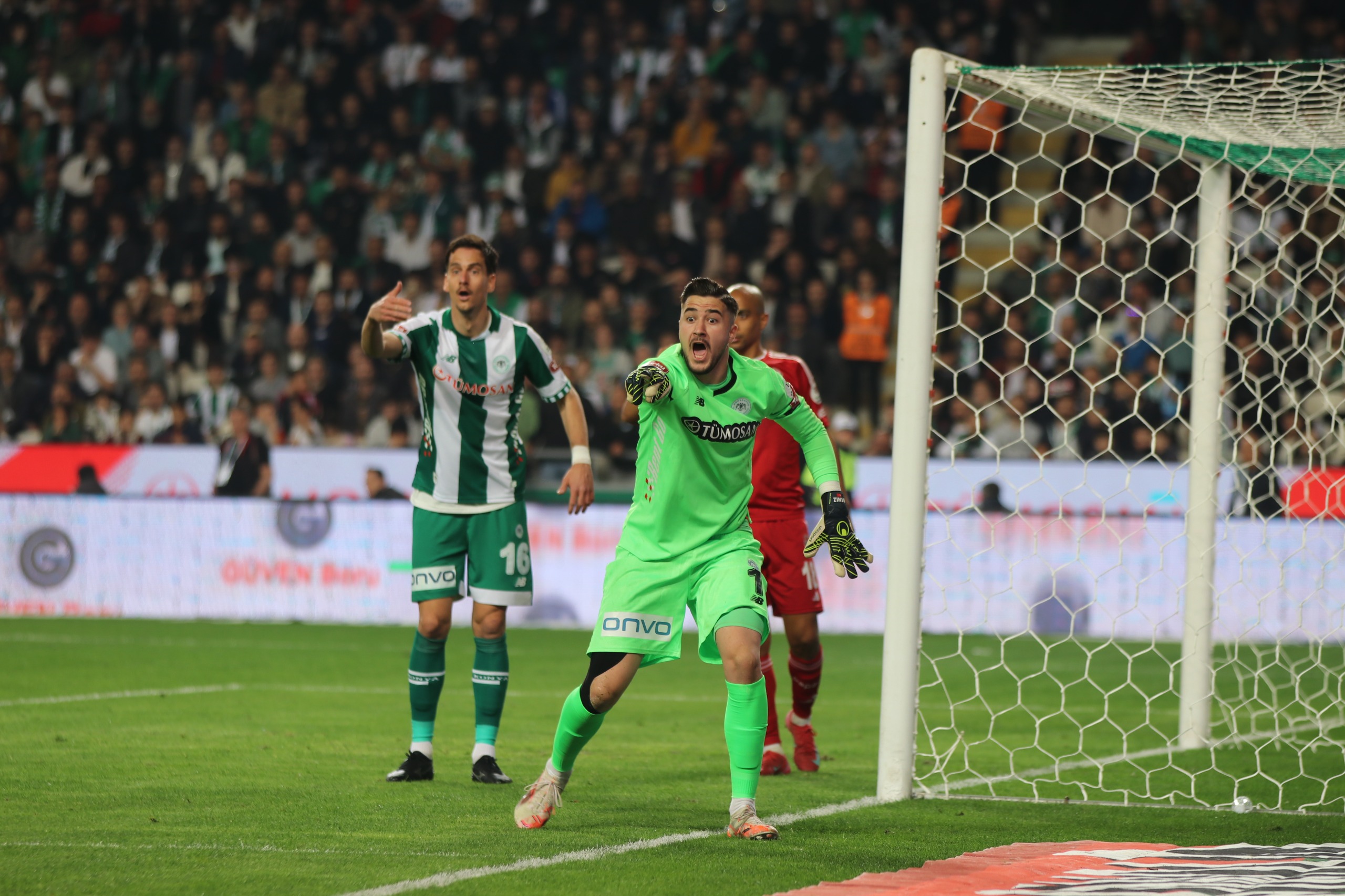 Konyaspor’un yeni kalecisi kim olacak? Kararı transferler belirleyecek