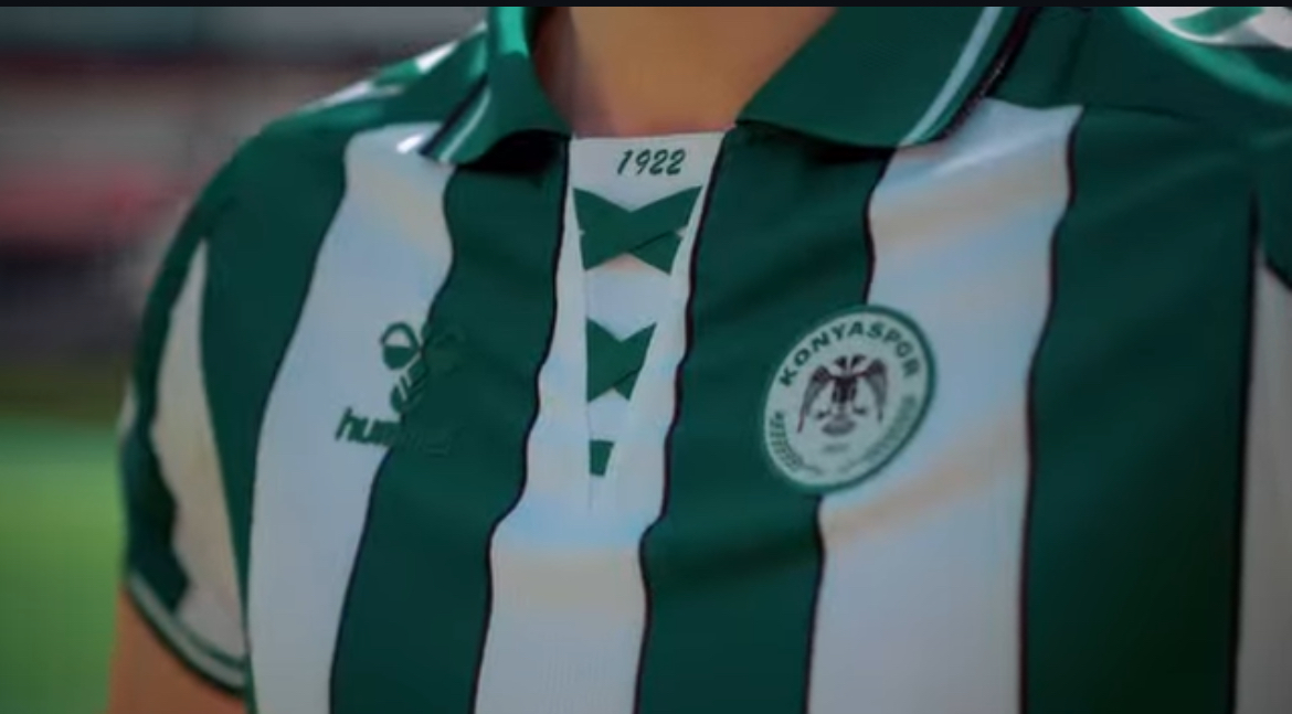 Konyasporlu oyuncu 1. Lig takımı ile görüşüyor