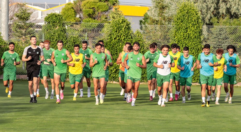 Konyaspor’da bir ayrılık daha. Genç oyuncuyla yollar ayrıldı