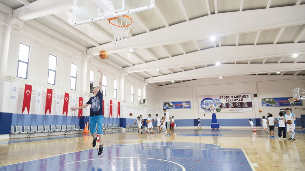 Selçuklu Belediyesi Yaz Spor Okulları başlıyor! 14 bin öğrenci sporla buluşacak