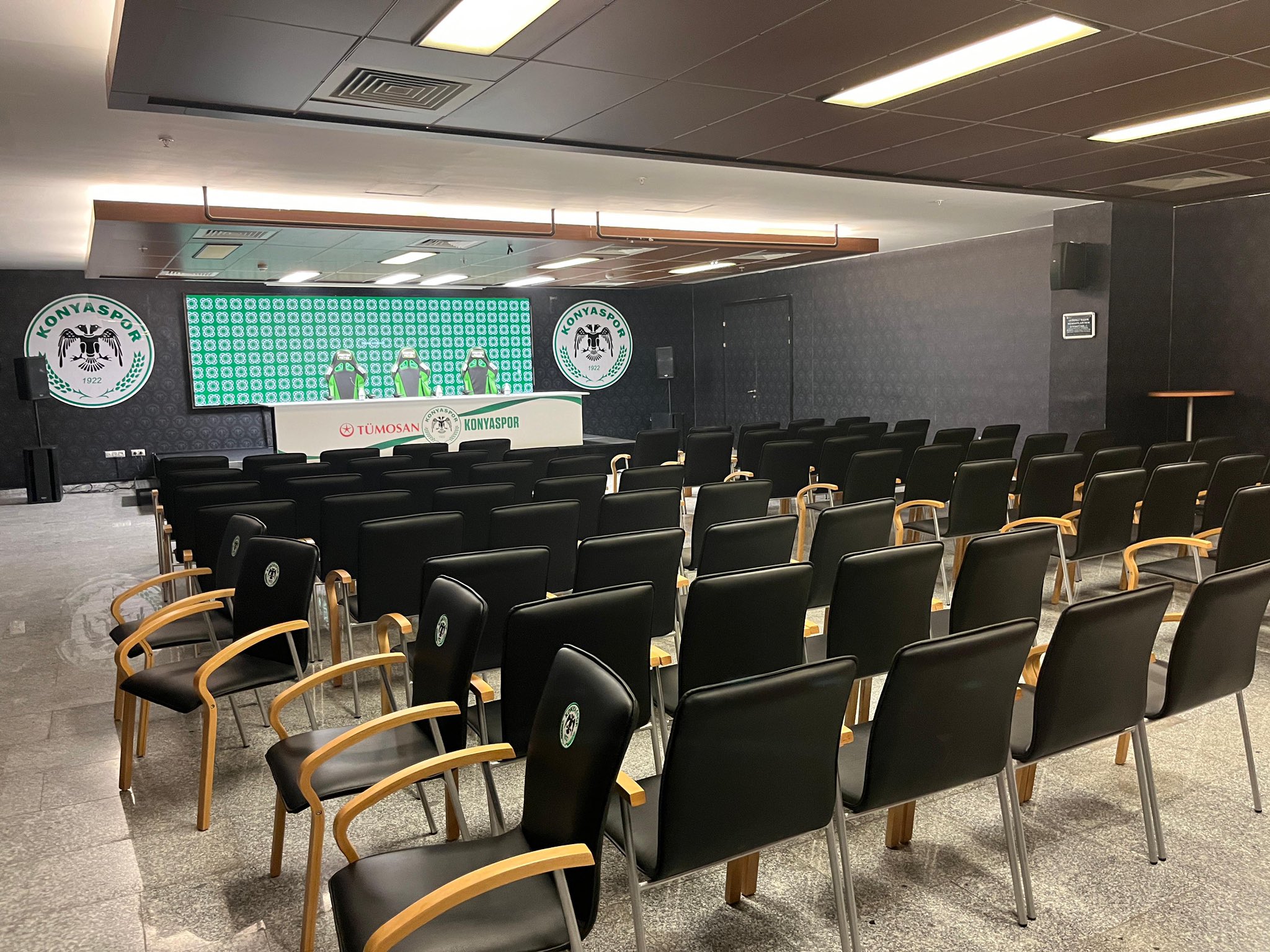 1922 Konyaspor'da kongre 1 kez daha ertelendi
