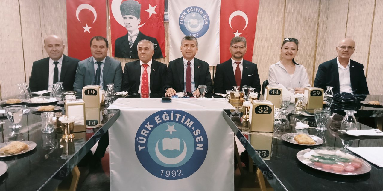 Konyalı eğitimciler maaş kesintilerinin nereye gittiğini öğrenecek. Şeffaflık açıklaması