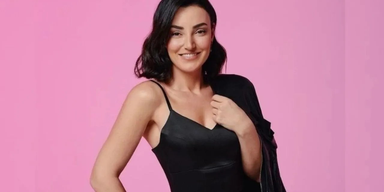 Kıbrıs sanatçılara uğursuz mu geliyor? Kıbrıs’ta konser veren Sevcan Orhan sahnede fenalaştı