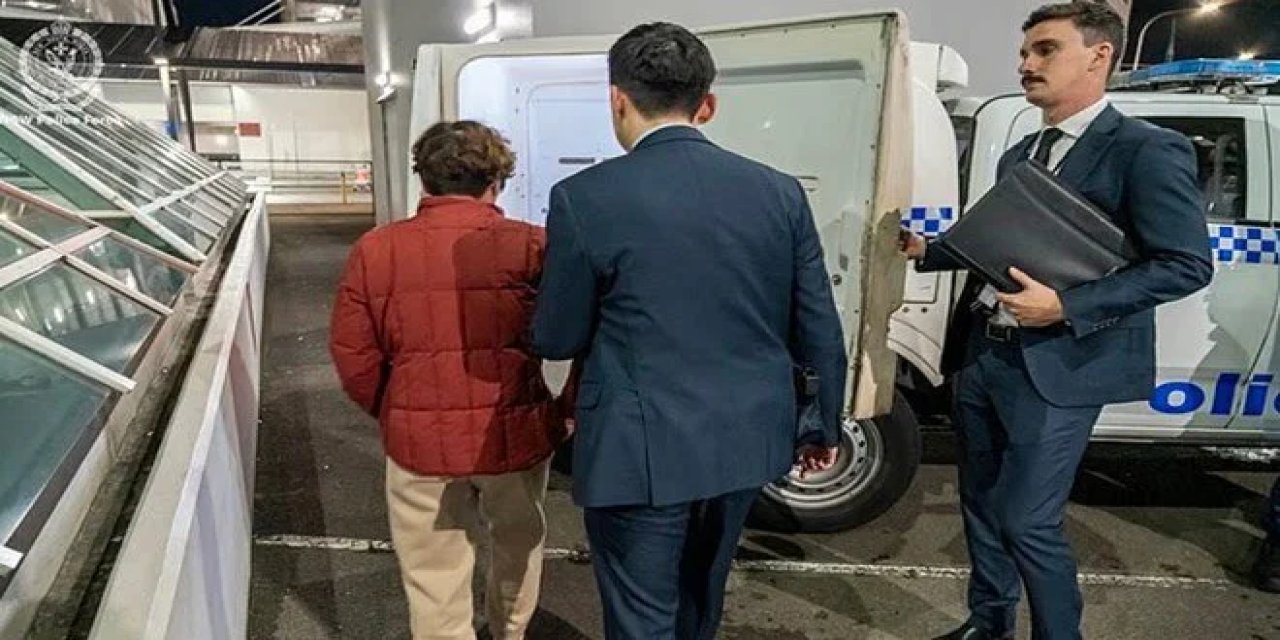 Ruhlarını temizlerken Çin duasına çarpıldılar