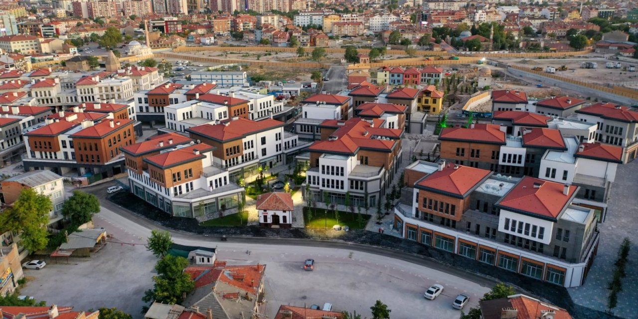 Konya’nın gözde noktasına yeni otel geliyor. Kapısı şehrin surlarına doğru açılacak
