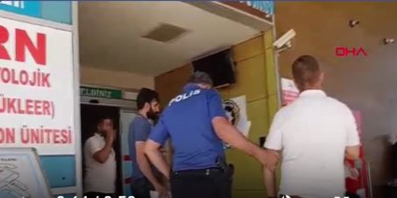Parkta bıçakladığı kocasını elektrikli bisikletle hastaneye götürdü