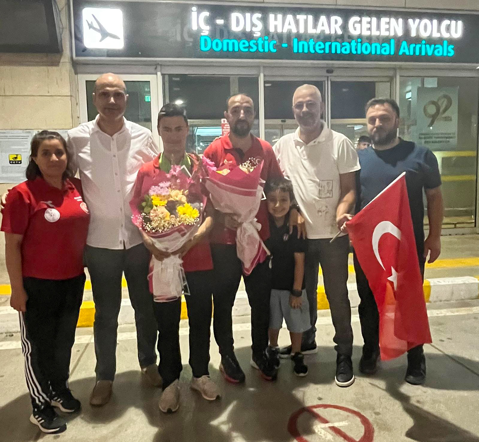 Muhammed Eren Uysal, dünya atletizmine damgasını vurdu
