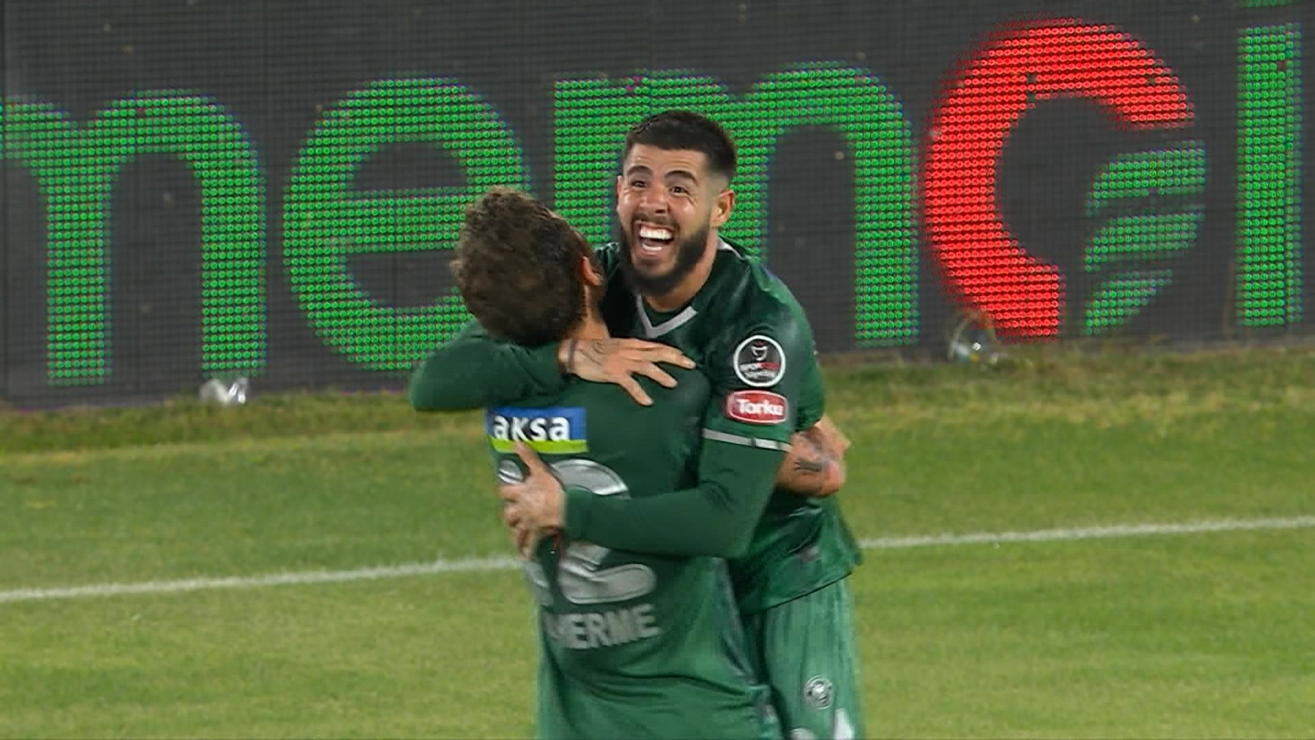 Konyaspor'da Pozuelo heyecanı kısa sürdü. Teknik heyetten veto