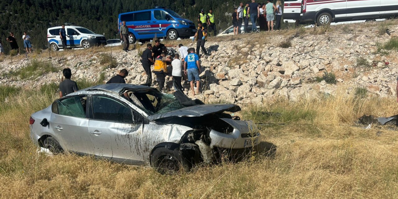 Konya'da yürekleri dağlayan kaza! 1'i bebek 3 kişi öldü
