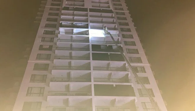 Başkent'te 26 katlı binada yangın paniği