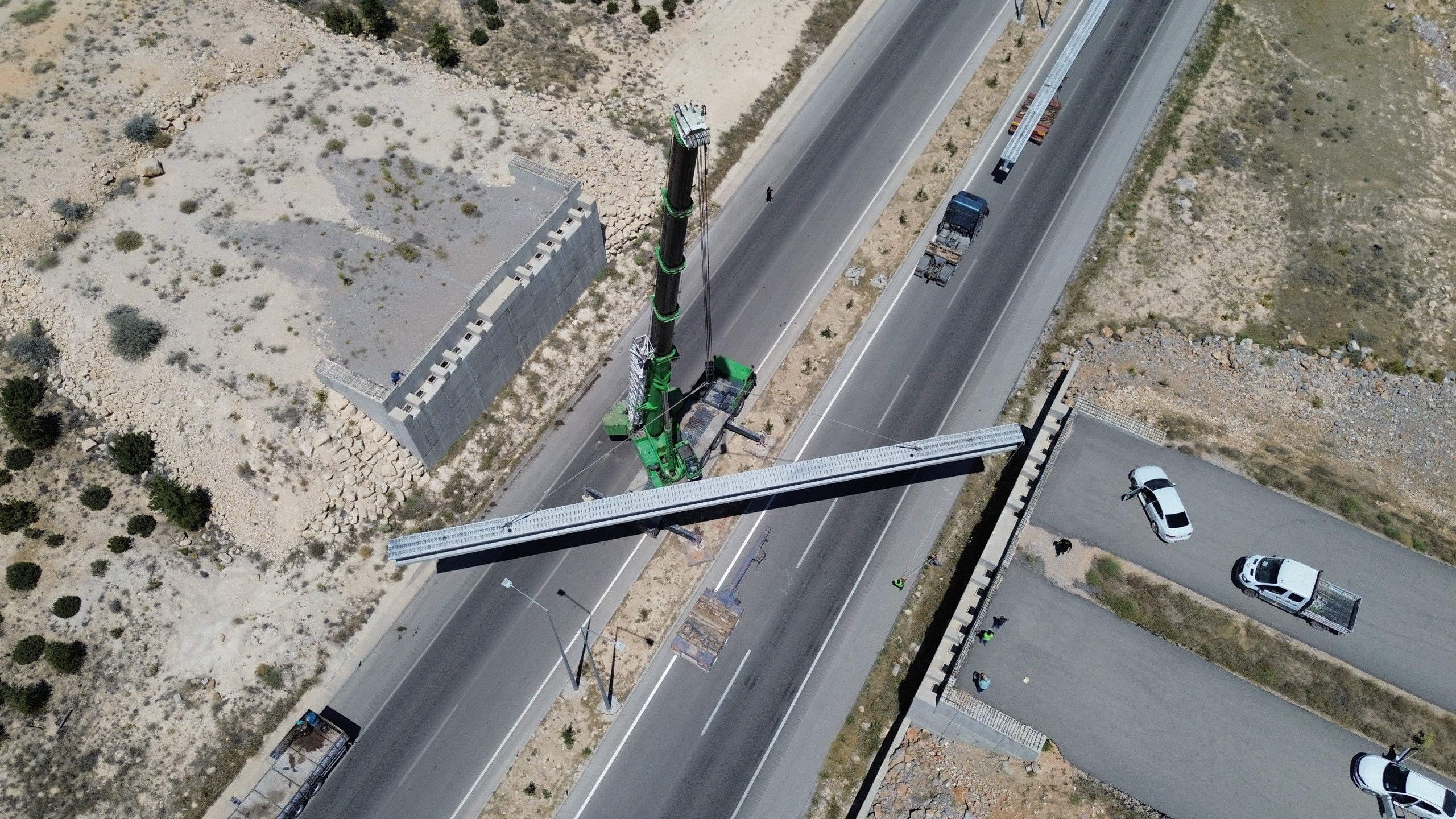 Konya'nın Mersin'e giden rotası bu güzergahtan geçecek. 21 kilometre yol yapılıyor