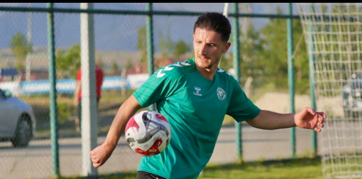 Konyaspor’un yeni transferi söz verdi!
