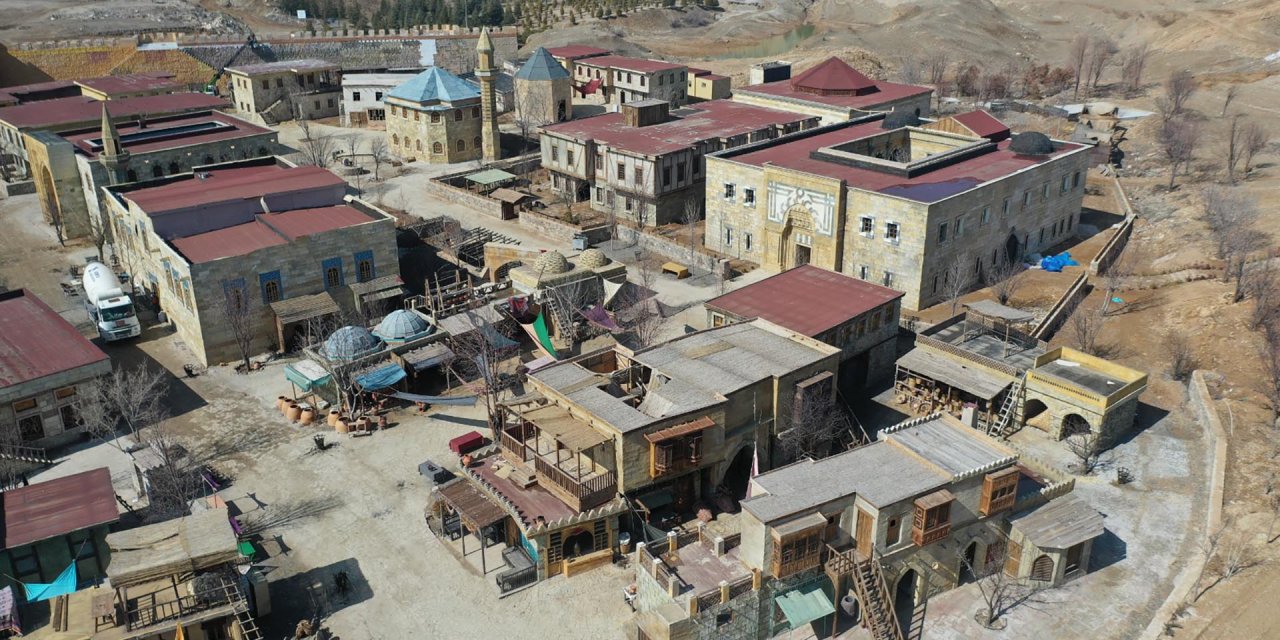 Türkiye'nin 2. en büyüğü: Konya'nın uluslararası film platosu turizm merkezi oldu