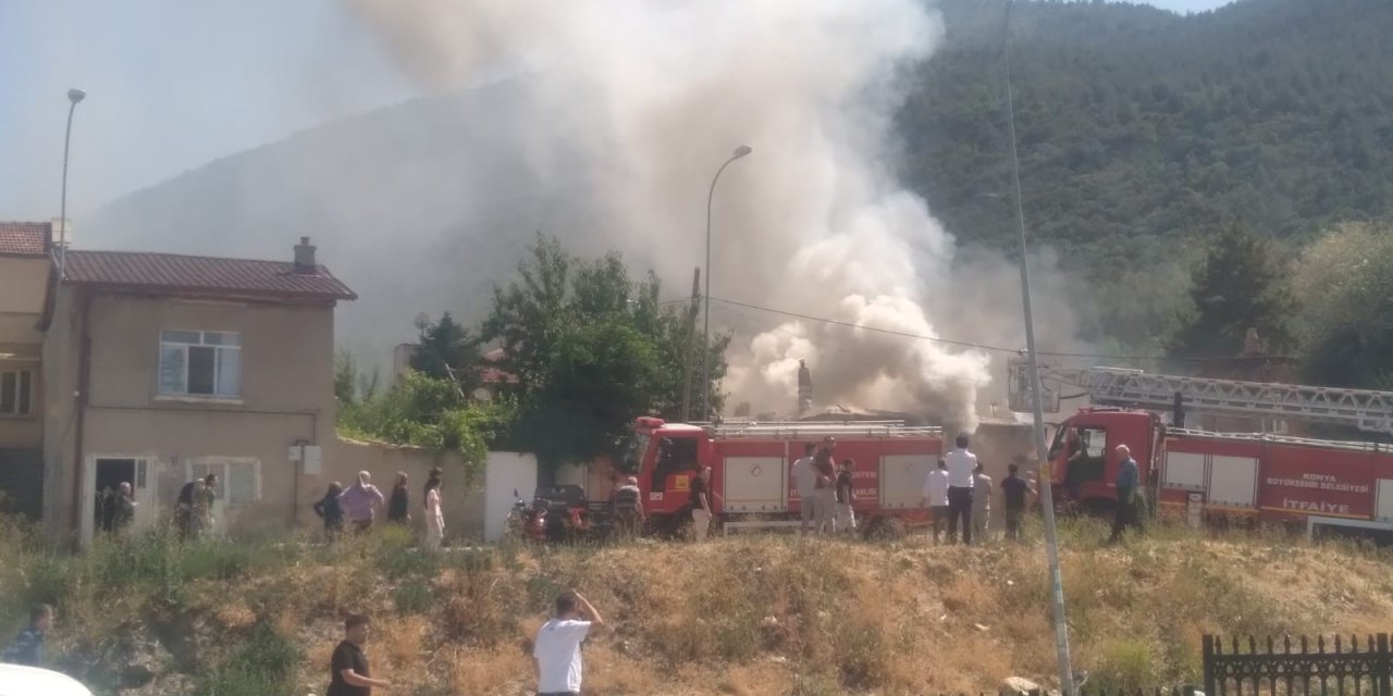 Konya'da acı olay. Yangında küle dönen müstakil evde hayatını kaybetti