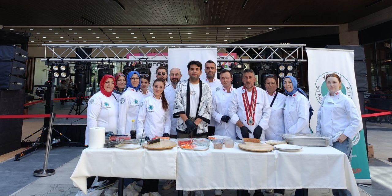 KOGAT'tan yine sıra dışı etkinlik. Sushi Workshop'u düzenlendi